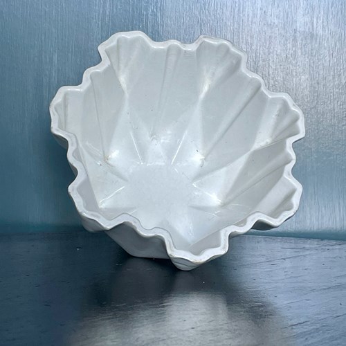 English Vintage Jelly Mould
