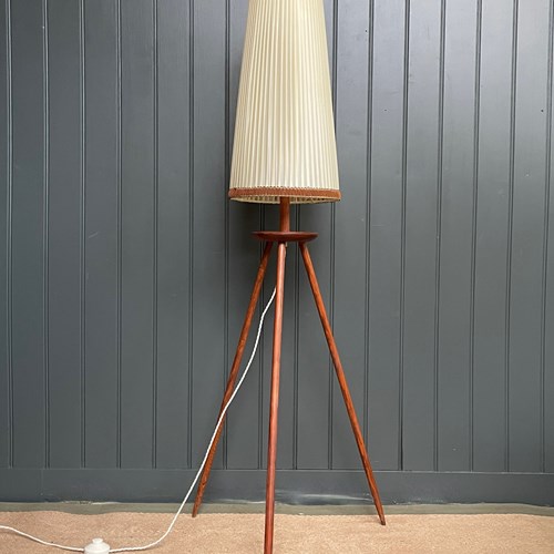 Stylish Continental Floor Lamp