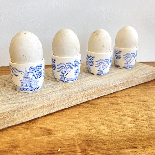 4 Vintage Willow Pattern Egg Cups