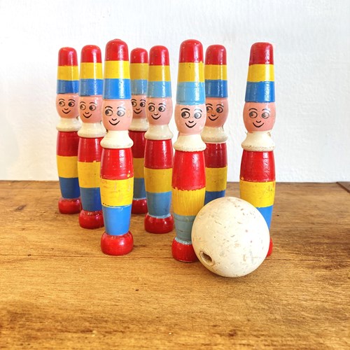 Vintage 9 Pin Clown Skittles