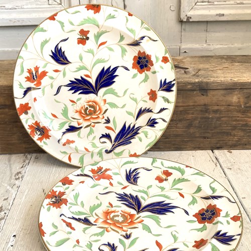 C19th Wedgwood Japan Imari Plates