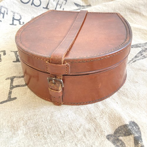 Vintage Leather Horseshoe Collar Box