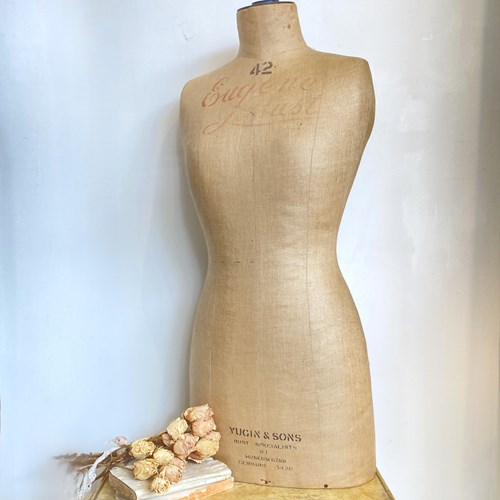 Vintage Yugin Mannequin