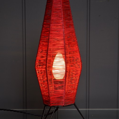 Stylish Mid Century Table Lamp