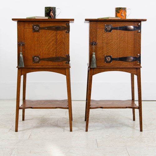 Delightful Pair Of Oak Arts And Crafts Side Cabinets C1910