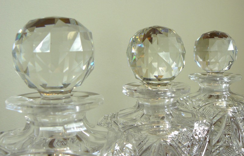  Set Of 3 Edwardian Cut Glass Spirit Decanters-billy-hunt-edwardian-cut-glass-decanters-0004-p1390027-main-637329112239480444.jpg