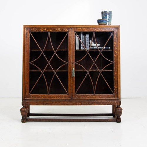 Attractive Oak Glazed Bookcase Cabinet C.1920