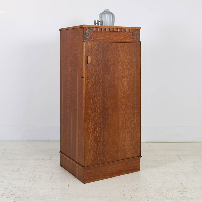 Charming Little Oak Art Deco Cabinet By Gomme C1930-billy-hunt-gomme-dressing-cabinet-18-main-638371253202988019.jpg