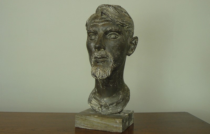 Bust Of Mr Albert Pountney-billy-hunt-mary-milner-dickens-bust-albert-pountney-0002-p1400660-main-637412287180315606.jpg