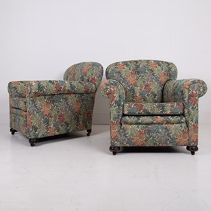 A Lovely Pair Of English Armchairs ...