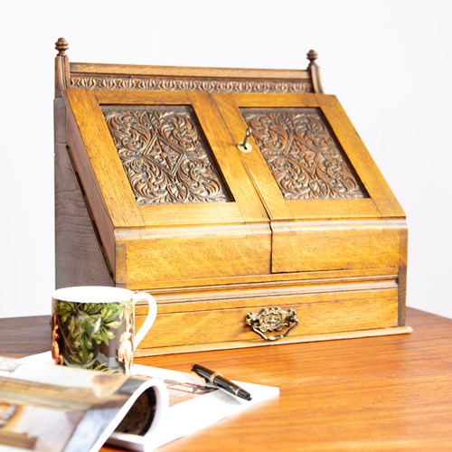 Oak Aesthetic Movement Desk Tidy Document Holder