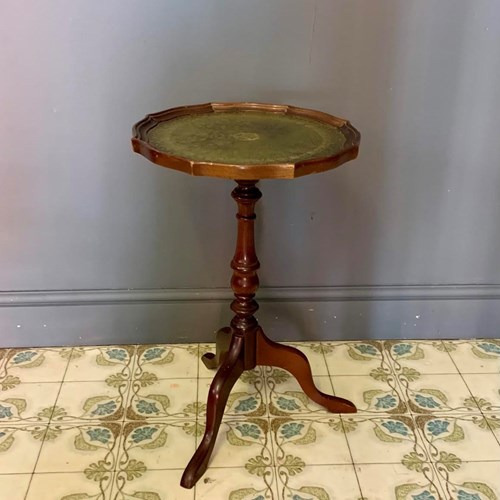 Wine Table With Green Inlaid Detail - 9