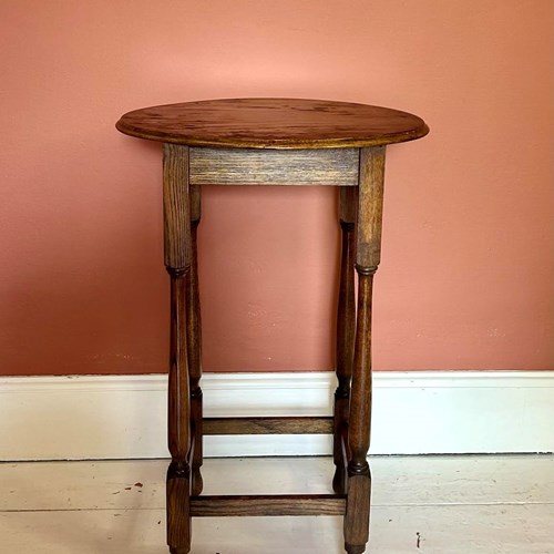 Round Wooden Occasional / Side Table With Turned Legs