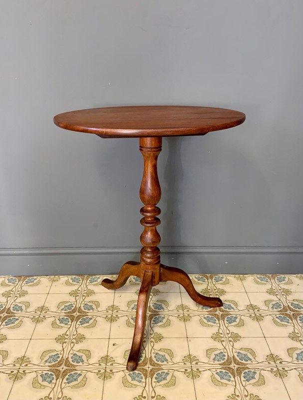 Antique Oval Tilt Top Tripod Side Table-bowden-knight-bk-antique-oval-tilt-top-table-1-main-638107825092360080.jpg