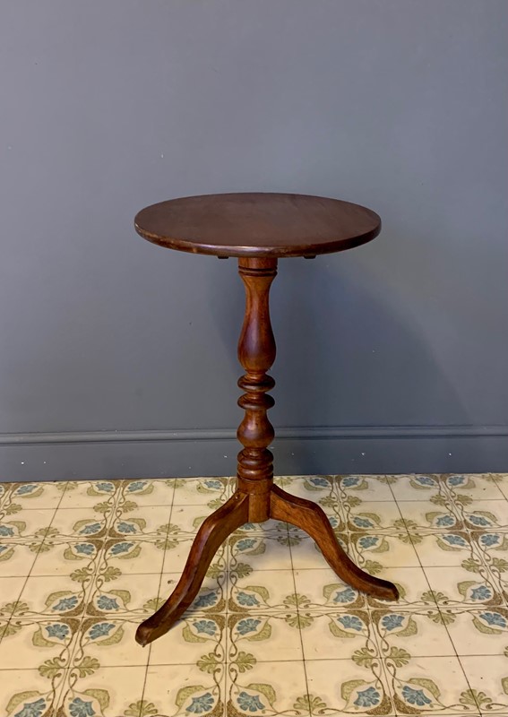 Antique Oval Tilt Top Tripod Side Table-bowden-knight-bk-antique-oval-tilt-top-table-3-main-638107825328137887.jpg