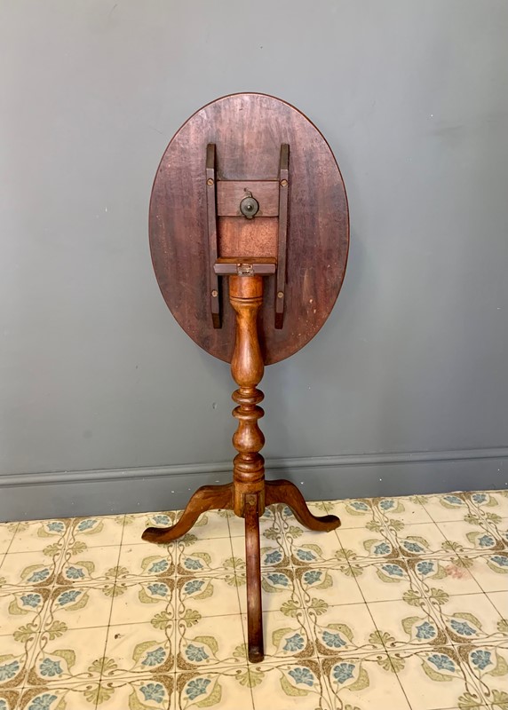 Antique Oval Tilt Top Tripod Side Table-bowden-knight-bk-antique-oval-tilt-top-table-7-main-638107825540013815.jpg