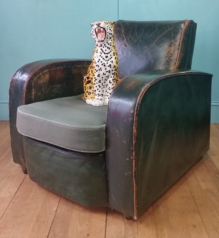 Antique leather club chair-brocante-furnishings-greenclub7-main-637901152637417226.jpg