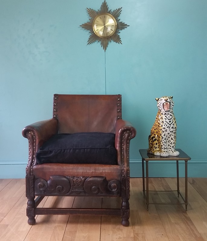 Antique leather club chair-brocante-furnishings-leatherarts3-main-637332631499408289.jpg