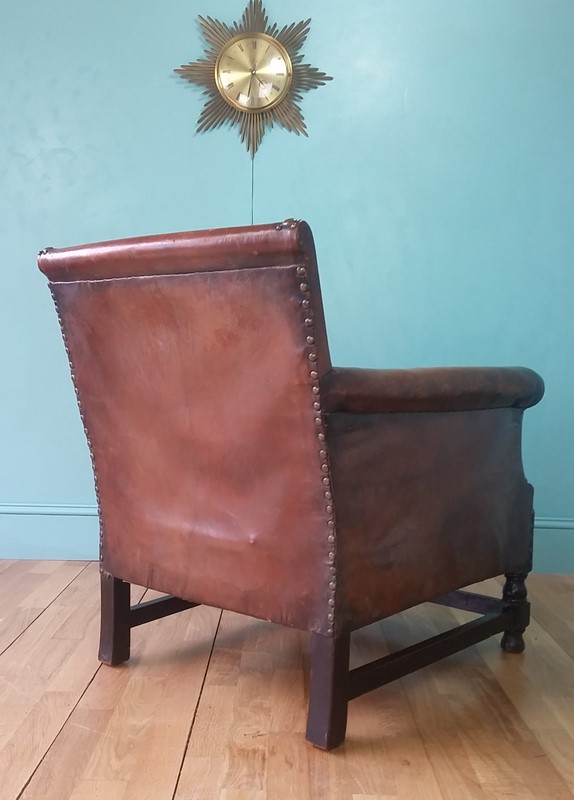 Antique leather club chair-brocante-furnishings-leatherarts8-main-637332630020659857.jpg