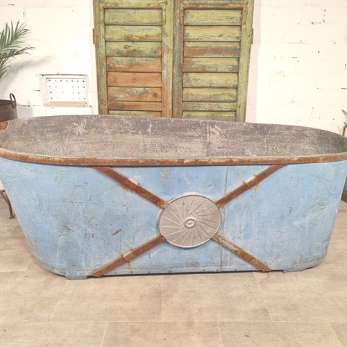 Antique French Blue Galvanised Bath Tub 