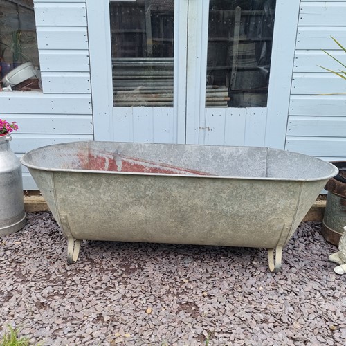 Large Vintage Galvanised Bath Tub Planter