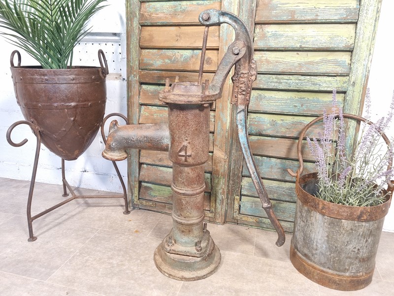Vintage Indian Cast Iron Water Pump-bucks-retro-vintage-20220701-112809-main-637927974044548712.jpg