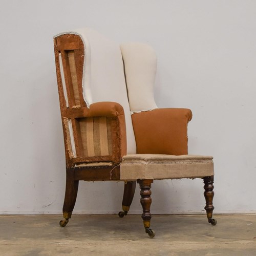 Good Scale Wing Chair