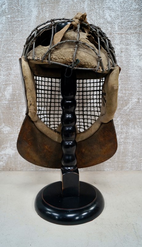 Rare Antique Japanese Kendo Mask On Stand-clubhouse-interiors-ltd--dsc6837-main-637655803252719364.jpeg