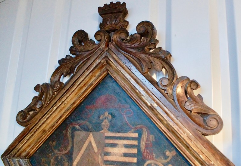 18th  Century Heraldic Family Crest -clubhouse-interiors-ltd--dsc7596-main-636843631252382468.jpg