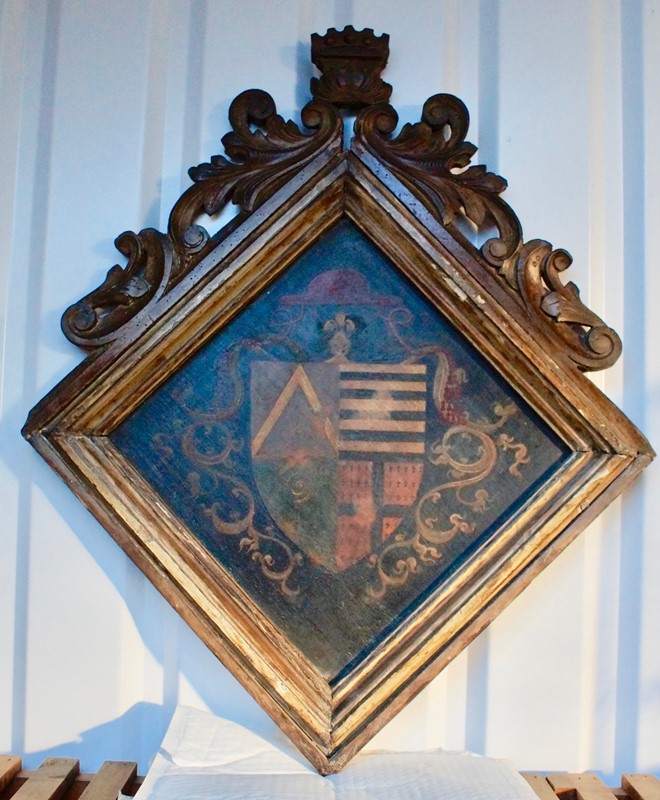 18th  Century Heraldic Family Crest -clubhouse-interiors-ltd--dsc7604-main-636843631564878385.jpg
