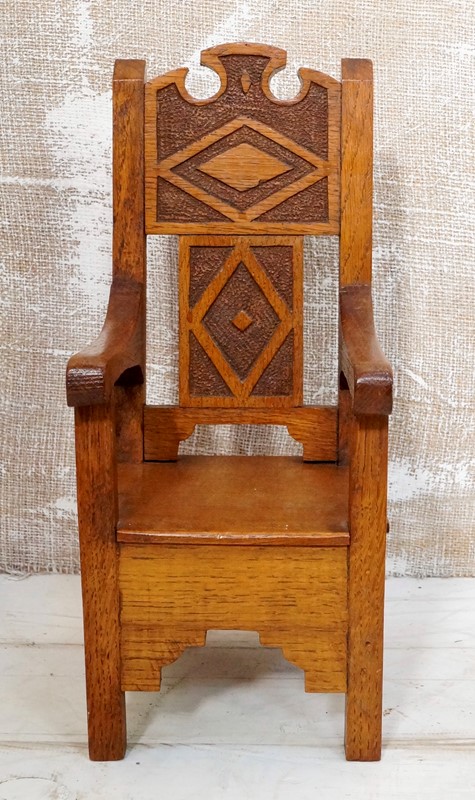 Miniature Oak Apprentice Chair -clubhouse-interiors-ltd-f3dd3a01-4e82-4e14-be5a-421e4d5517d5-1-201-a-main-637389842504855173.jpeg