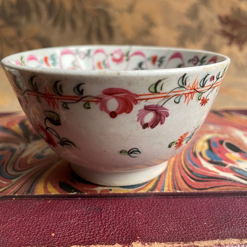 Hand Painted Georgian Tea Bowl-collier-antiques-0-img-8321-main-638104416550738087.jpeg