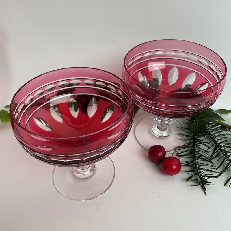 A Pair of Cranberry Glass Comports-collier-antiques-1-4fc53263-18a3-470e-ad23-a18615b47b01-main-638060224018002404.jpeg