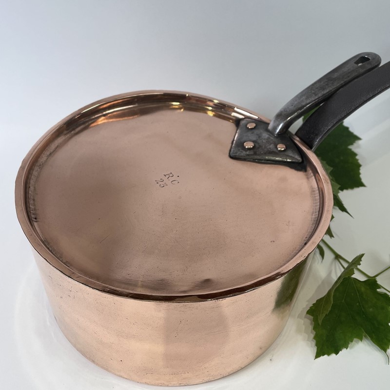 Large Heavy Victorian Copper Pan and Lid-collier-antiques-1-img-2003-4-main-637940268952702284.jpeg