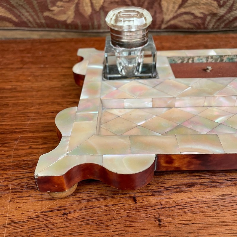 A Victorian Mother of Pearl Ink Stand-collier-antiques-1-img-4337-main-638037480144501929.jpeg