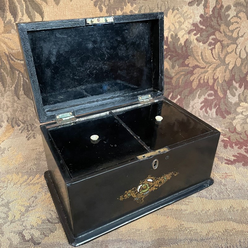 A Victorian Paper- Mache Tea Caddy-collier-antiques-1-img-4942-main-638045673338623659.jpeg