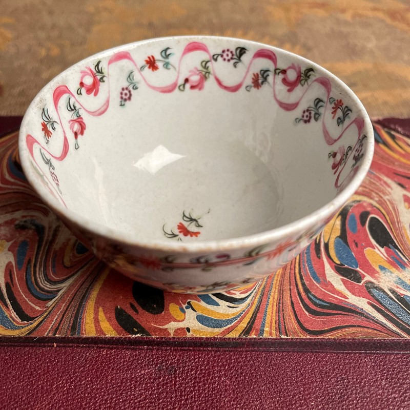 Hand Painted Georgian Tea Bowl-collier-antiques-1-img-8320-main-638104416600269399.jpeg