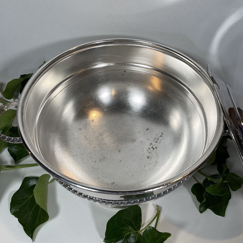 A Large Silver Plated Soup Tureen-collier-antiques-4-img-1225-1-main-637937572340082905.jpeg