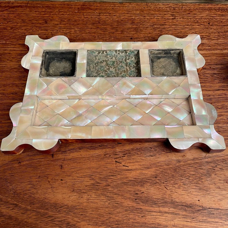 A Victorian Mother of Pearl Ink Stand-collier-antiques-4-img-4341-main-638037480227699243.jpeg