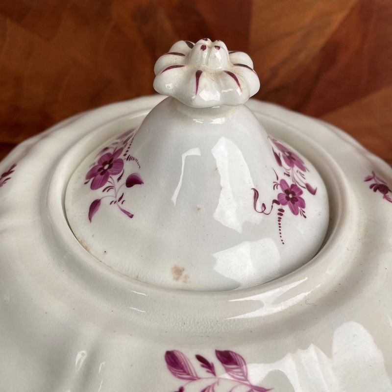 Large Early 19th Century Hand Painted Tea Pot-collier-antiques-4-img-8342-main-638104417757635526.jpeg