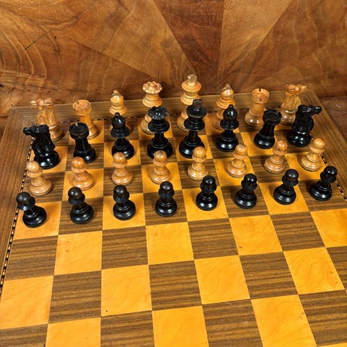 Staunton Pattern Chess Set