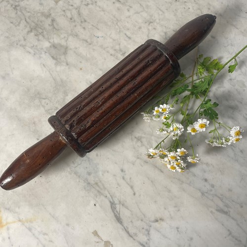 Victorian Oat Roller