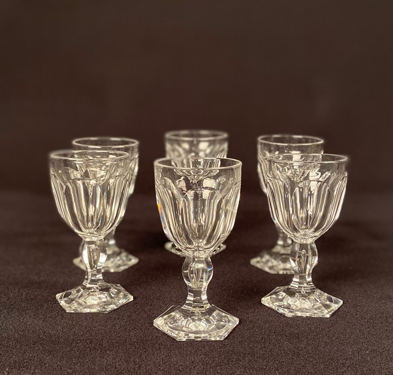 Six Small Val St Lambert Liqueur Glasses-collier-antiques-img-2633-main-637431082823896697.jpg