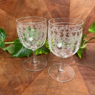 A Pair Of Very Fine Etched Small Wi...