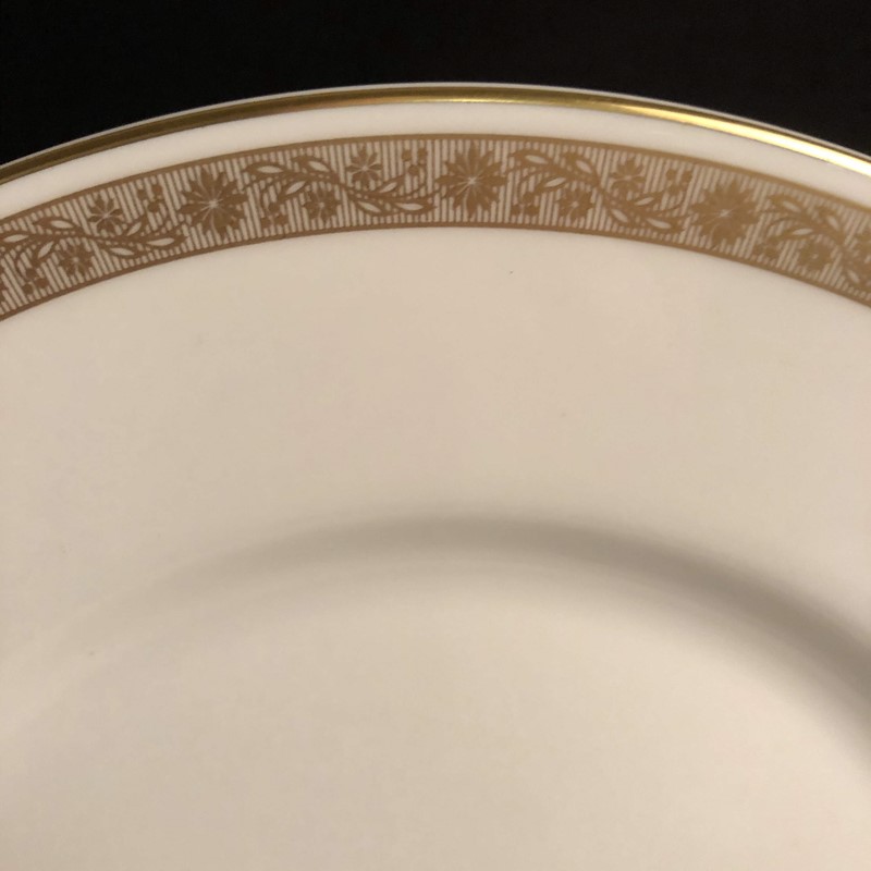 8 Royal Worcester Salad Plates-collier-antiques-img-5265-main-637485707504040086.jpg