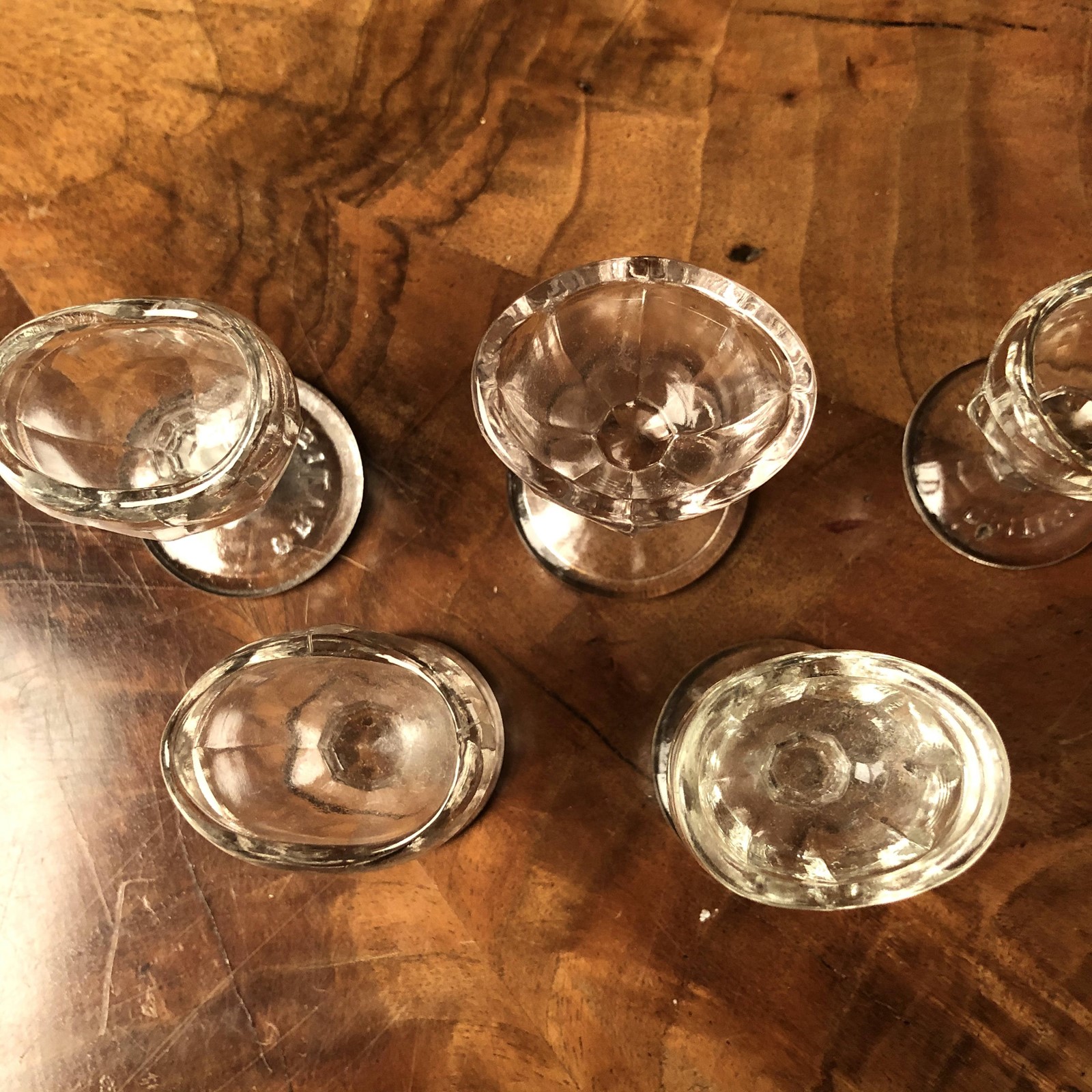 Victorian Clear Glass Eye Bath - The Hoarde Vintage