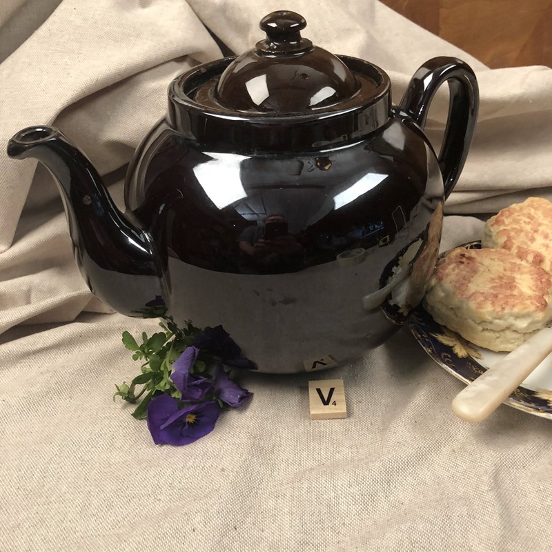 Early 20th Century Brown Betty Tea Pot-collier-antiques-img-9446-main-637551962260492241.jpg