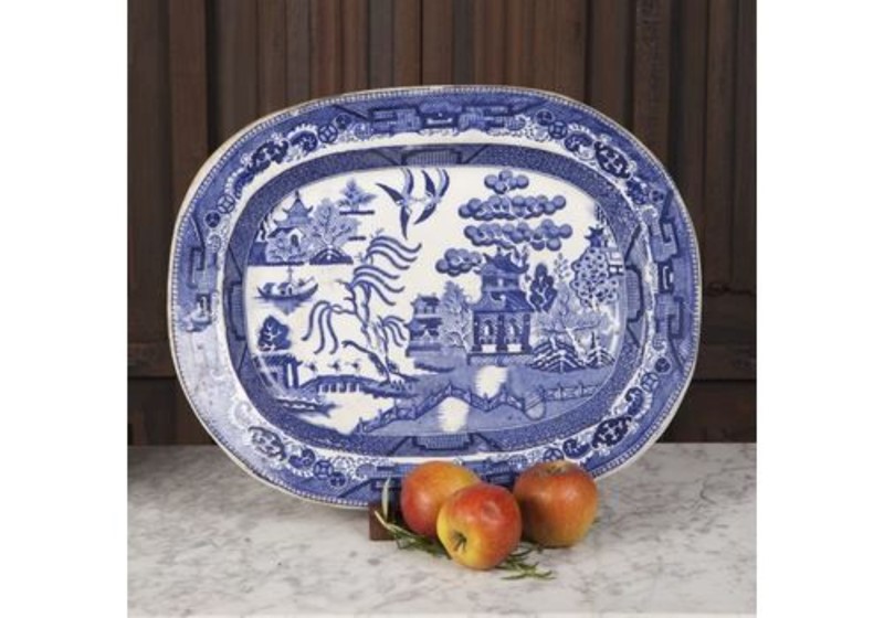 A Late Victorian Blue And White Serving Plate-collier-antiques-medium-a-late-victorian-blue-and-white-serving-plate-0-mjxhqjroj9reomv4-main-637738023582022952.jpg