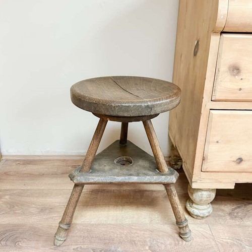 Antique Spindle Leg Stool – Unique Turned Detailing