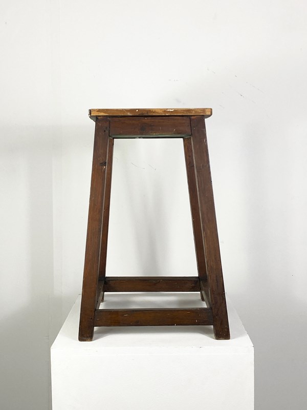 Vintage Artist Sculpture Stand-decorative-antiques-by-hamish-webster-img-1824-main-638370364035864555.jpg